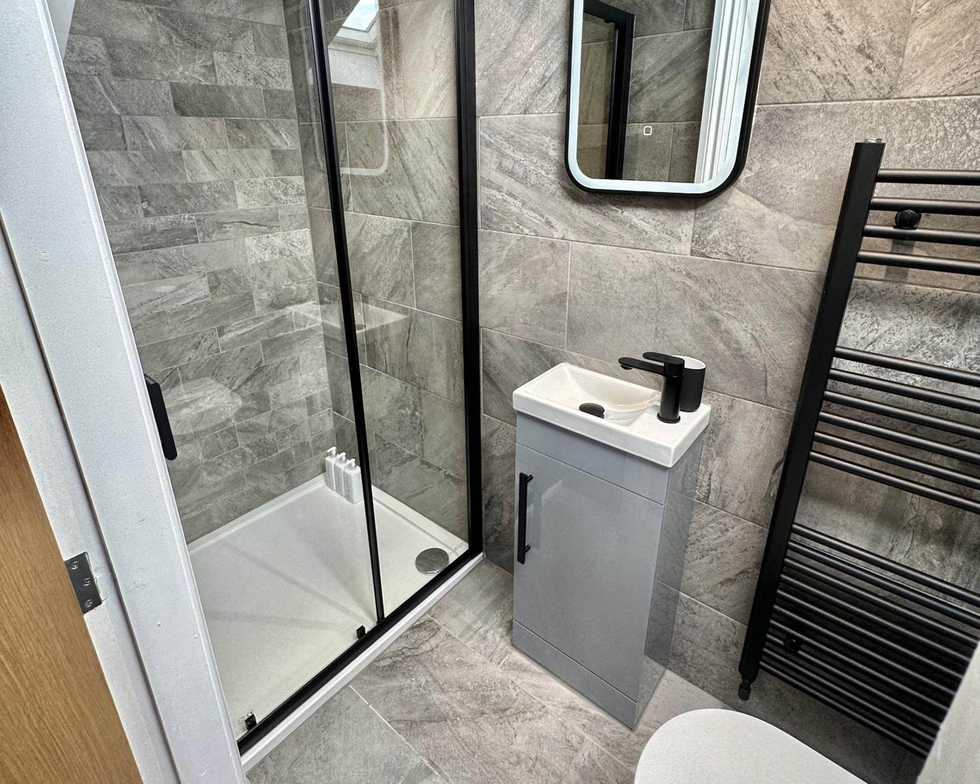 The Crown View - Luxury Apartment - Free Parking Nearby Harrogate Eksteriør billede
